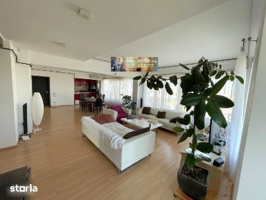 Apartament 3 Camere 2 bai Tip Penthouse vedere la Lac Zona Campus