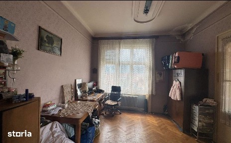 Apartament la vila - 5 camere, terasa mare - Sub Arini