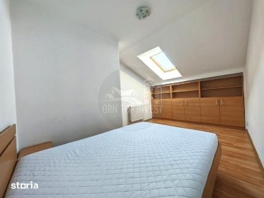 Apartament 3 camere balcon zona Valea Aurie