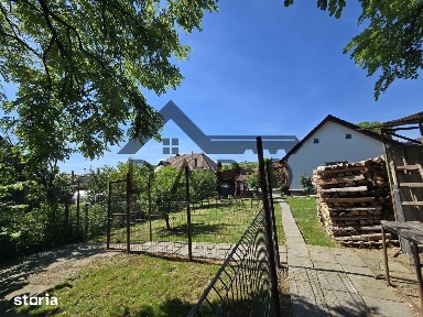 Casa in Livezeni, 140 mp utili, in centrul localitatii.