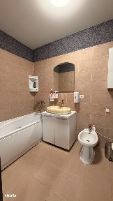 De vânzare apartament cu 3 camere, complex Arcada