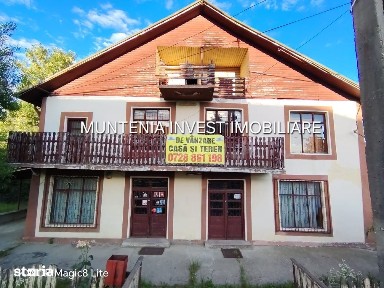 Casa parter + etaj, teren 1000 mp. Mosoaia