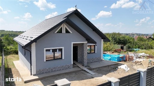 Casa Visani | 3 camere | 2 bai | Teren 475 mp | Asfalt | 0% Comision