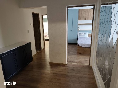 Apartament de vanzare 4 camere 70 mp zona Manastur Parang