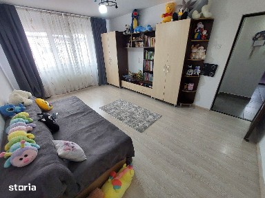 Vindem Apartament 2 camere Super, mobilat si utilat