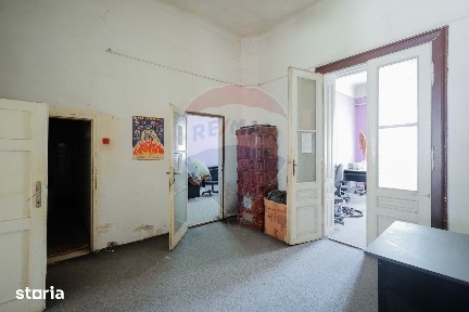 Apartament cu 2 camere de vânzare, str. Cuza Voda, Ultracentral