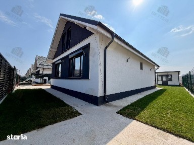 Vilă mobilată de vânzare nouă - stradă asfaltată - Comuna Berceni