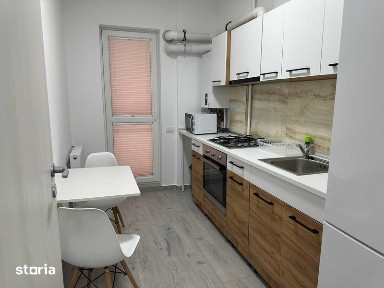 Inchiriez Garsoniera cu gradina - Metrou Dimitrie Leonida