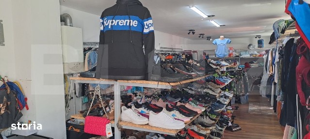 Spatiu Comercia, vad bun, curte 100 mp, zona Centrala, Fagaras