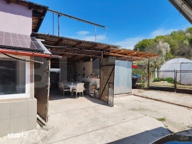 Casa P+1+M, 490 mp, teren 2.714 mp, zona Pucioasa