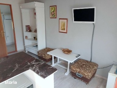 Inchiriez apartament 2 camere zona Campusului Vasile Goldis