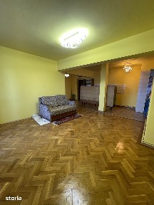 De vânzare Apartament 4 camere, 112 mp Piața Teatrului, Târgu Mures
