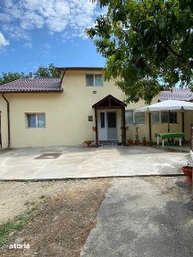 Casa de vanzare