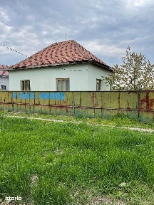 COMISION 0 | Casă cu teren 2.850 mp | Utilități trase | Tomnatic