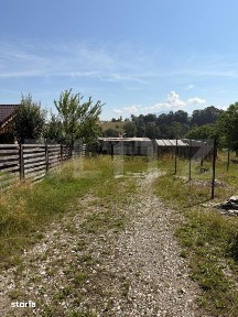 Pensiune de 11 camere, 650 mp, zona Sohodol-Bran