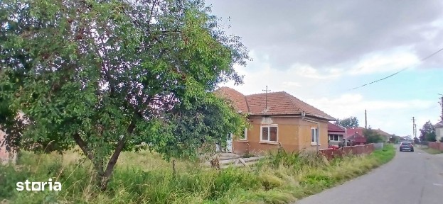 Casa din caramida in centru loc. Dangau Mare, la 40 min. de Cluj-Napoc