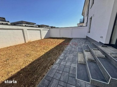 Casa / Vila | 5 camere | Curte 220 mp | metrou 15 min | 195 mp utili