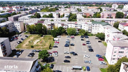 Micro 16 | Apartament cu 4 camere decomandat si 2 balcoane