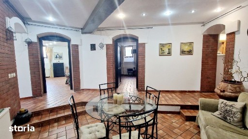 Spatiu versatil 110 mp utili in vila | Zona Rosetti | Cota 129mp teren