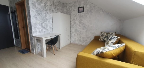 Proprietar, comision zero, ofer spre vanzare garsoniera renovată