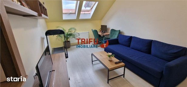 Apartament cu scara interioara 3 camere de vanzare zona Centru
