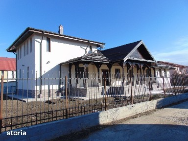 FARA COMISIOANE padure Vila LUX cu 7 camere 4 bai 2 terase pe 1600mp
