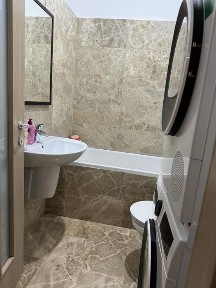 Apartament 4 camere și grădină