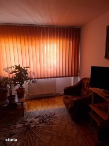 Apartament cu 3 camere de vanzare