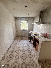 Apartament 2 camere decomandat, zona Imparat Traian
