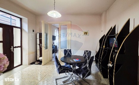 Apartament la casă de vânzare, Tg. Mureș, str. Republicii