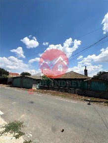 Casa si teren 5.000 mp, aproape de oras, 38.000 €