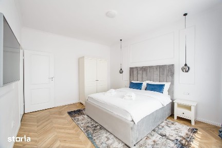 Apartament de închiriat la casă