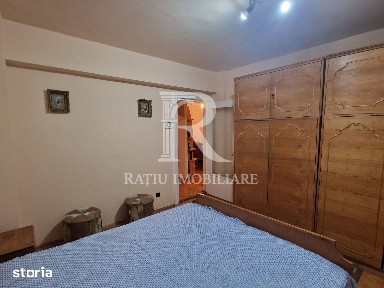 Apartament cu 4 camere | Decebal | 68 utili | Lift | Oradea