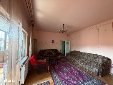 Apartament 3 camere semidecomadat, etaj 1, renovat, Central Brasov