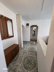 Apartament de vanzare 4camere negociabil