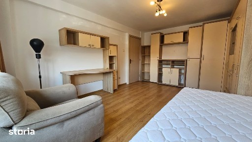 Apartament 3 camere Centrul Civic,vedere Tampa,mobilat,liber,155000 E