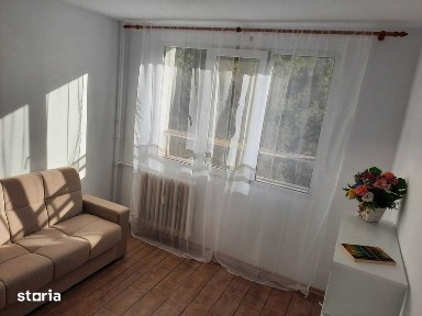 Particular inchiriez 3 camere Dr.Taberei
