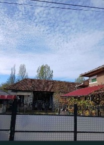 Valea Mare De Criș casă de vânzare cu front stradal generos teren 3000mp.
