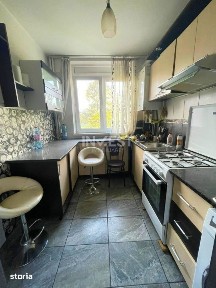 Apartament 3 camere-60 mp-Etaj 1-Podu Ros