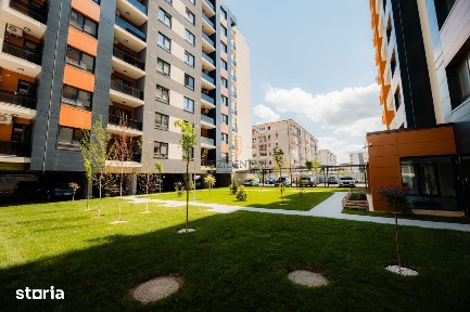 Spațiu comercial STRADAL | 175,6 mp | Vitrină 13,6 m | 5 parcări
