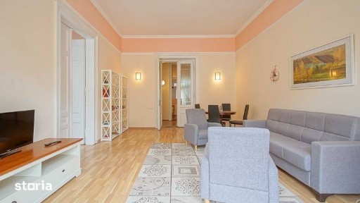 Apartament cu 3 camere de inchiriat Ultracentral!