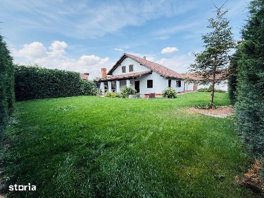 DE INCHIRIAT Casa individuala, 180mp utili, 720 teren-Sanmihaiul Roman