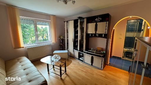 BUHUSI- 3 camere, ETAJUL 1 complet mobilat și utilat