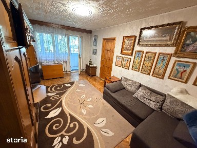 Apartament 3 camere, Gradiste Central decomandat, parter cu balcon