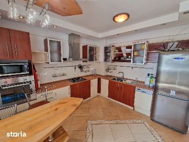PROPRIETAR vand apartament 4 camere - 113 mp Observatorului, parcare