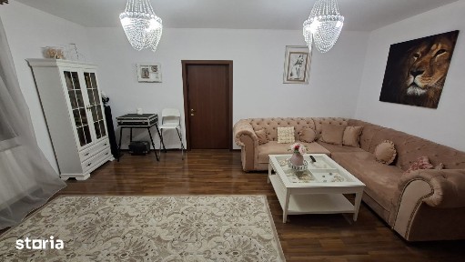 Apartament Tip Vilă | 4 Camere | 182 mp | Curte Privată 200 mp