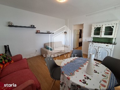 Apartament 3 camere decomandat | Etaj 4 | Zona Careiului