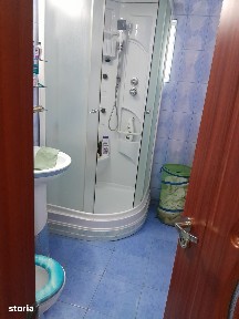 Apartament cu 3 camere, etaj 2, centrala gaz
