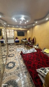 5 Garsoniere situate la parterul blocului Zona Ostrovului