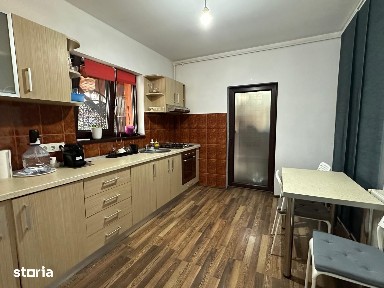 Casa de inchiriat pentru diverse activitati.